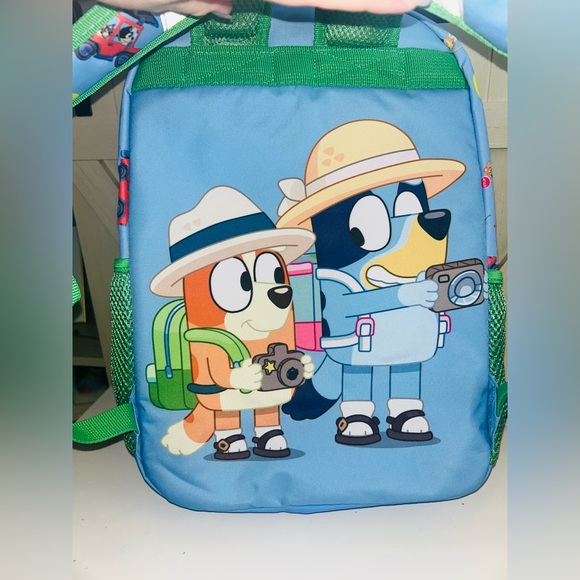 Bluey 17” Backpack w/ Lunch Bag 2-Piece Set Family Trip Theme NWT - Picture 8 of 16